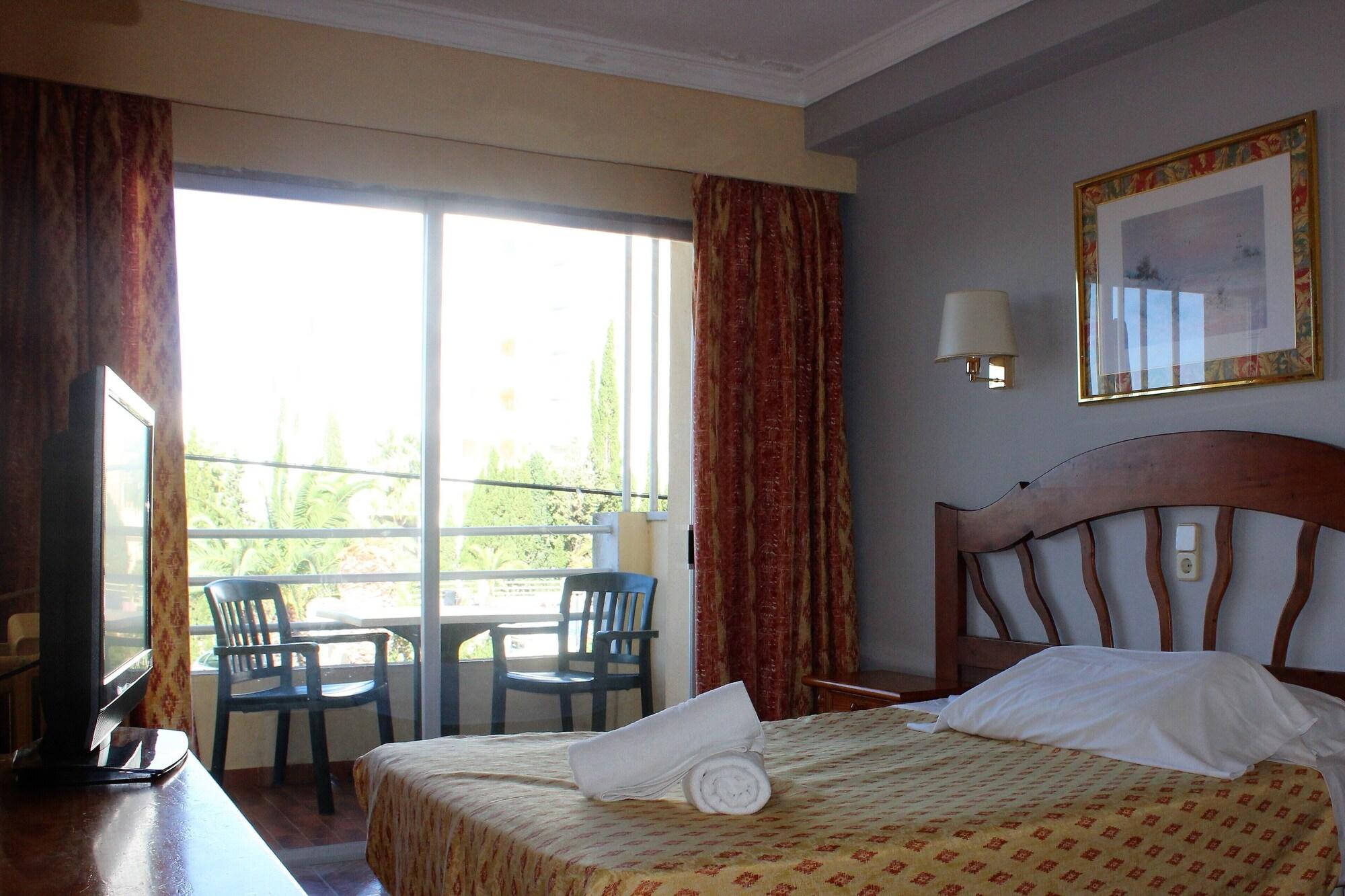 Bj Bei Juan Hostal S'Illot  Exterior photo