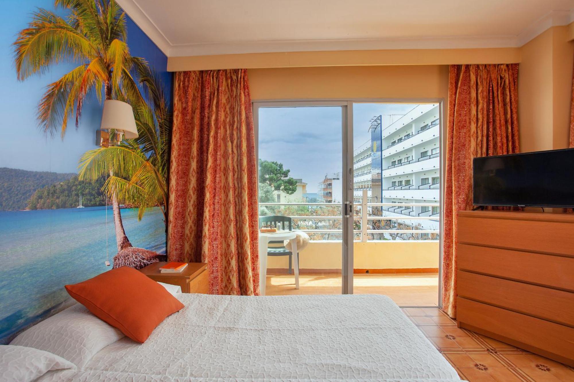 Bj Bei Juan Hostal S'Illot  Exterior photo