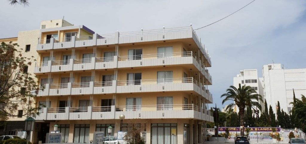 Bj Bei Juan Hostal S'Illot  Exterior photo